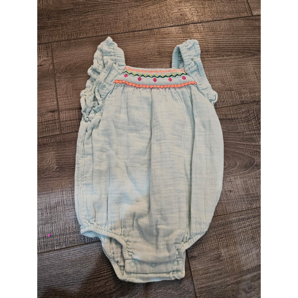 Cat and jack baby girl romper 3-6 mos
